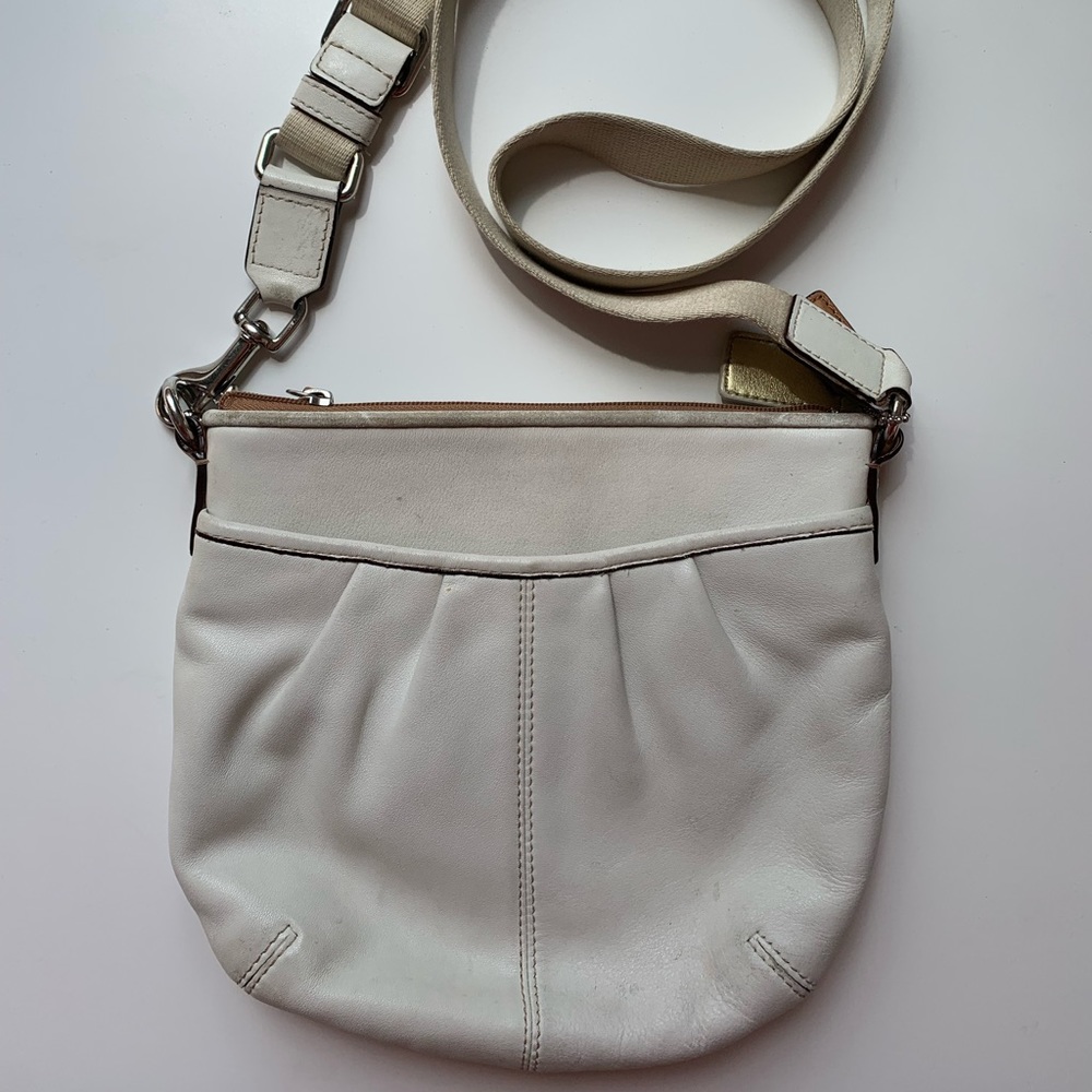 Coach white leather messenger crossbody bag